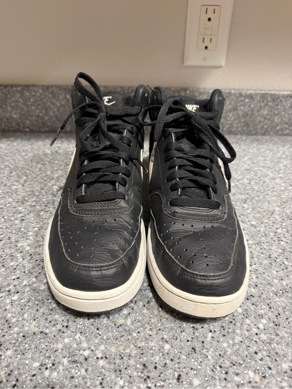 Nike Court Vision Mid Men’s Sneakers Black White Size 8 - Picture 4 of 7